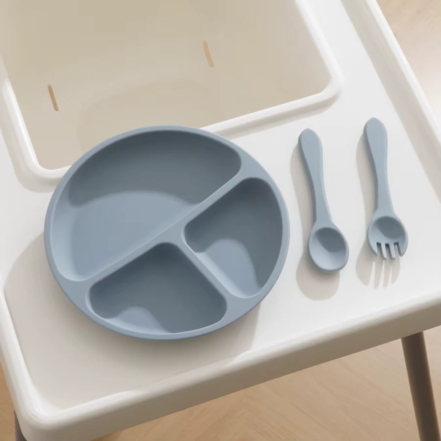 Lyttle Feast™ 3‑Piece Silicone Starter Set — Suction Plate, Bowl & Training Spoon