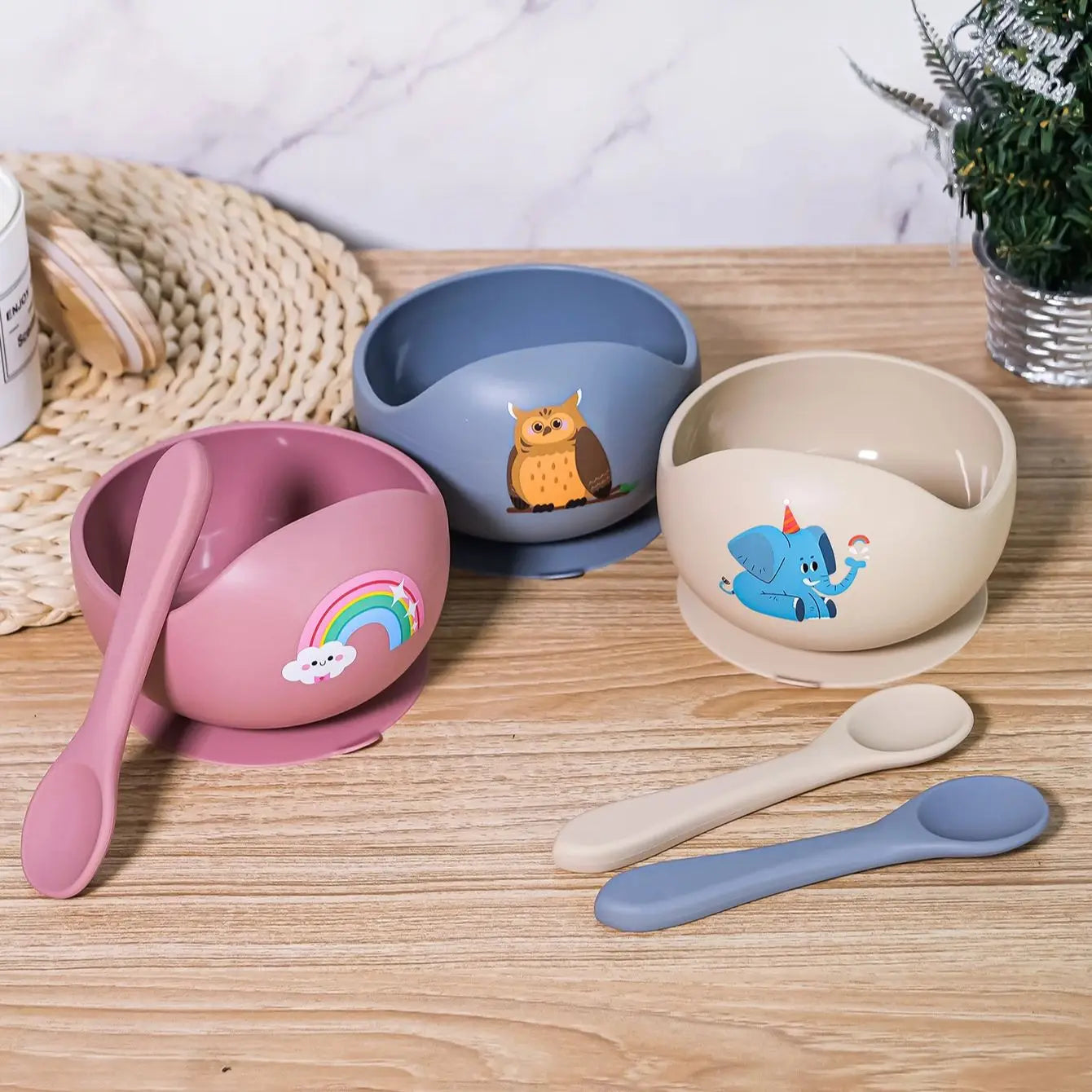2Pcs/Set Silicone Baby Feeding Bowl Tableware for Kids Waterproof Suction Bowl with Spoon Children Dishes Kitchenware Baby Stuff